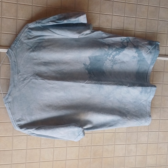 'Dog is Love' t shirt - Picture 2 of 3